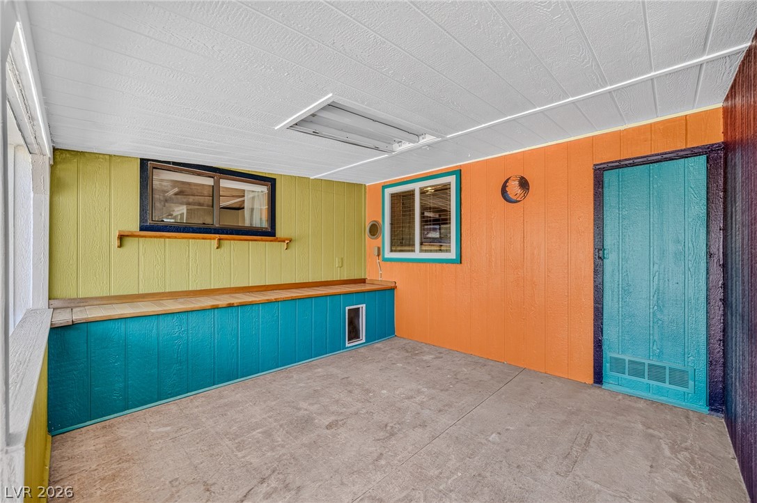860 Dixieland Street Property Photo 42