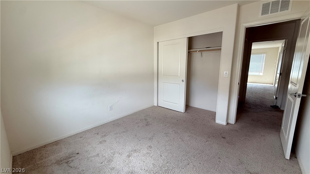 10079 Vibrant Moon Avenue Property Photo 4