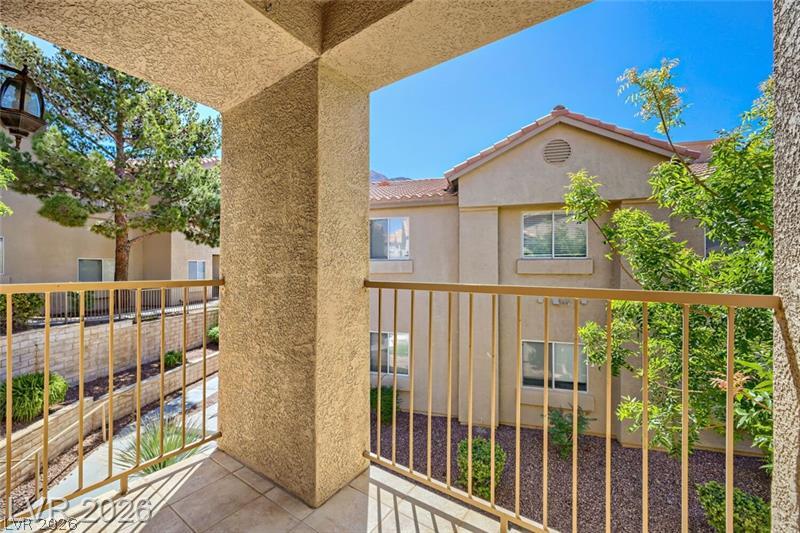 2110 Los Feliz Street 2054 Property Photo 2