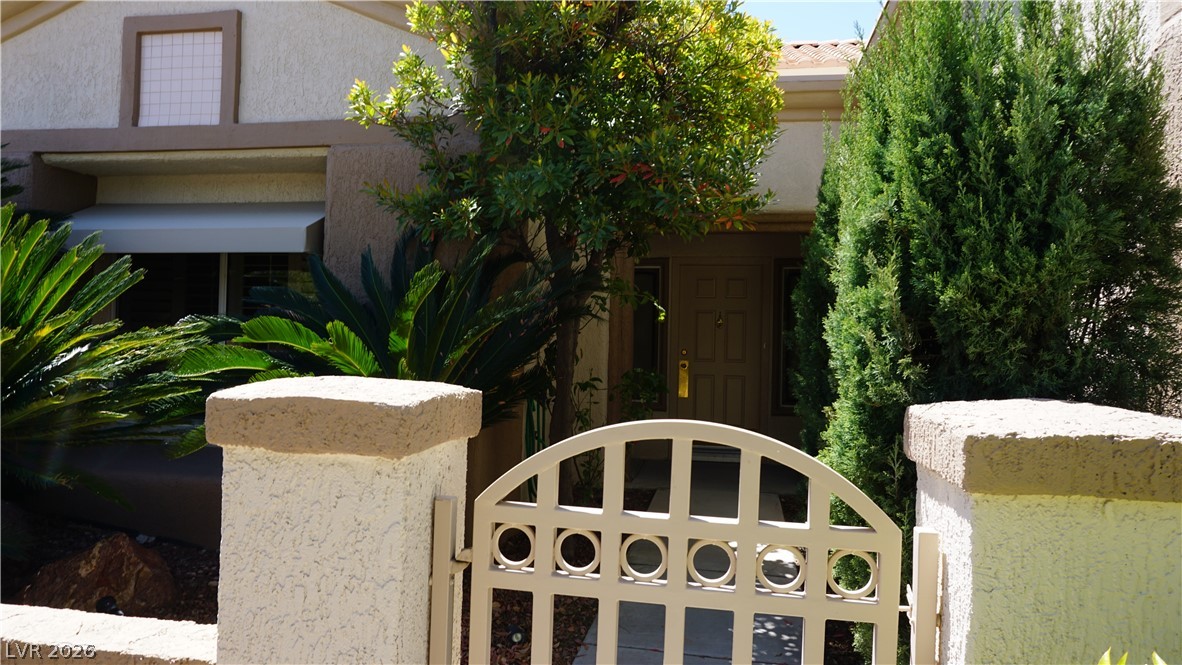9341 Villa Ridge Drive Property Photo 4
