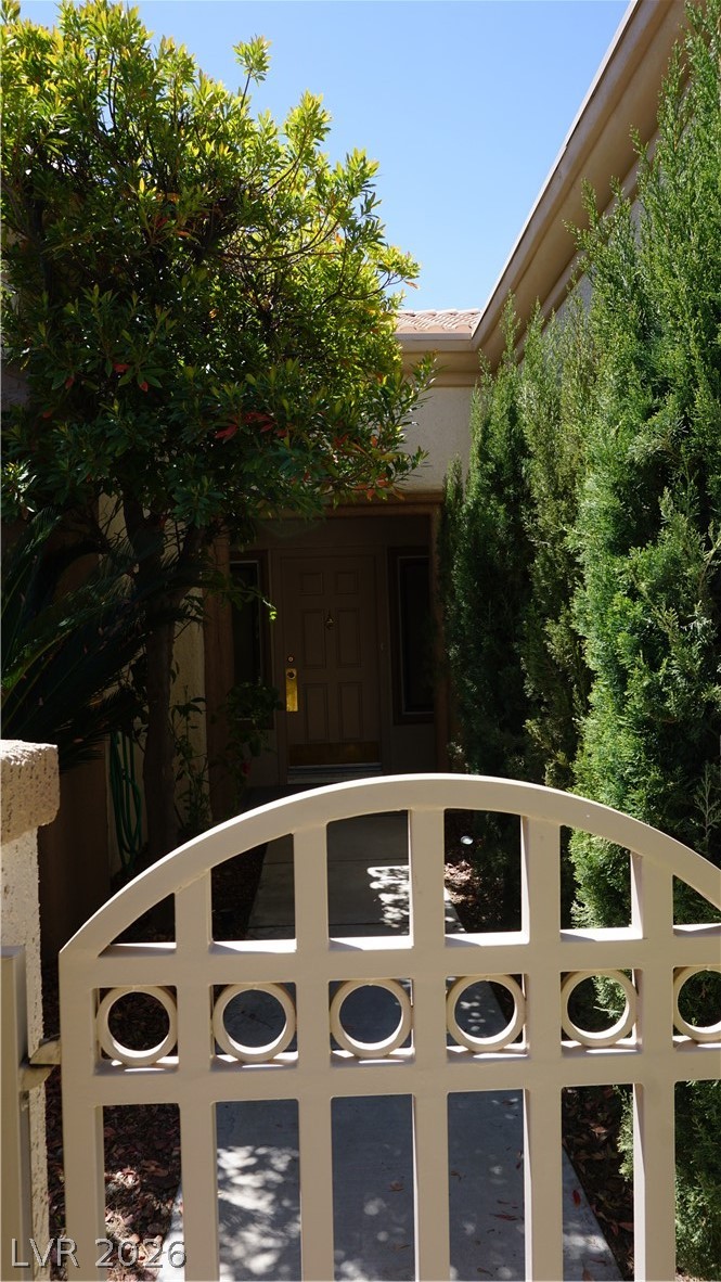 9341 Villa Ridge Drive Property Photo 5