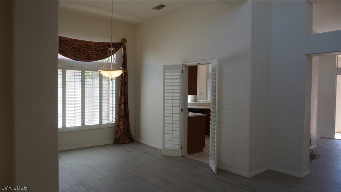 9341 Villa Ridge Drive Property Photo 18