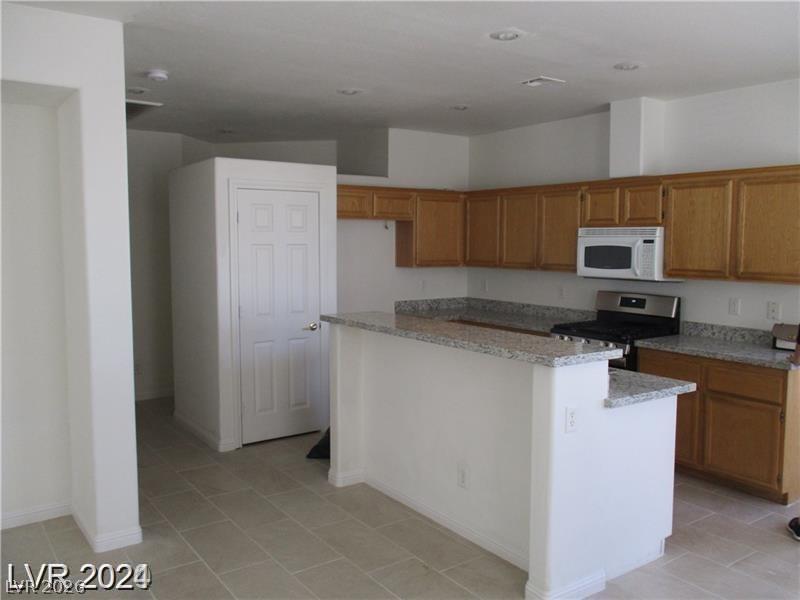 8298 Gilded Crown Court Property Photo 8