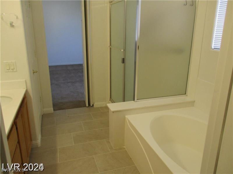 8298 Gilded Crown Court Property Photo 11