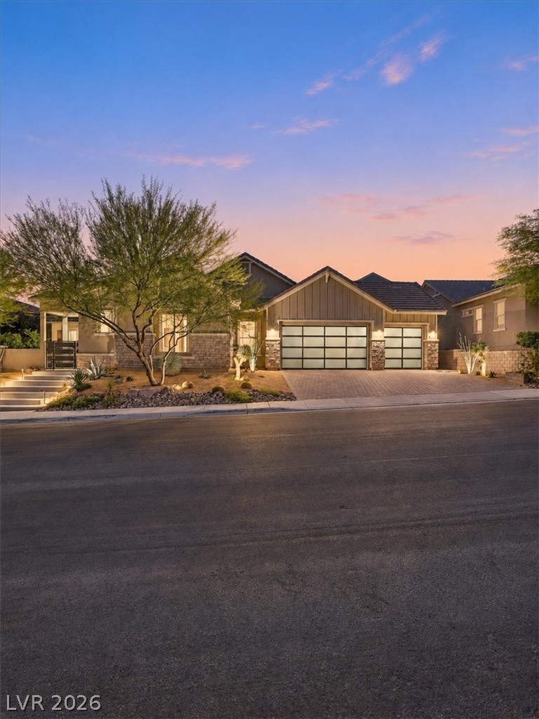 11141 Luna Blanca Drive Property Photo 4