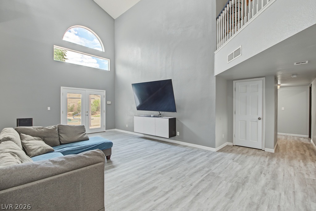 6846 Tree Haven Court Property Photo 6