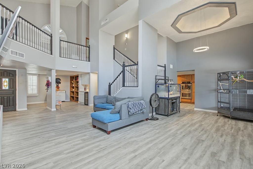 6846 Tree Haven Court Property Photo 7