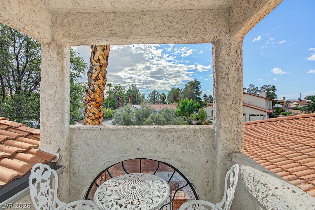 6846 Tree Haven Court Property Photo 33