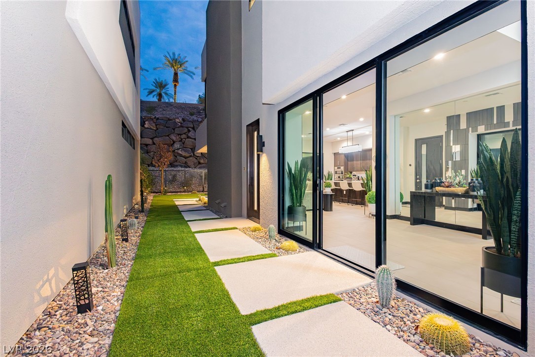 13 Promenade Isle Lane Property Photo 36