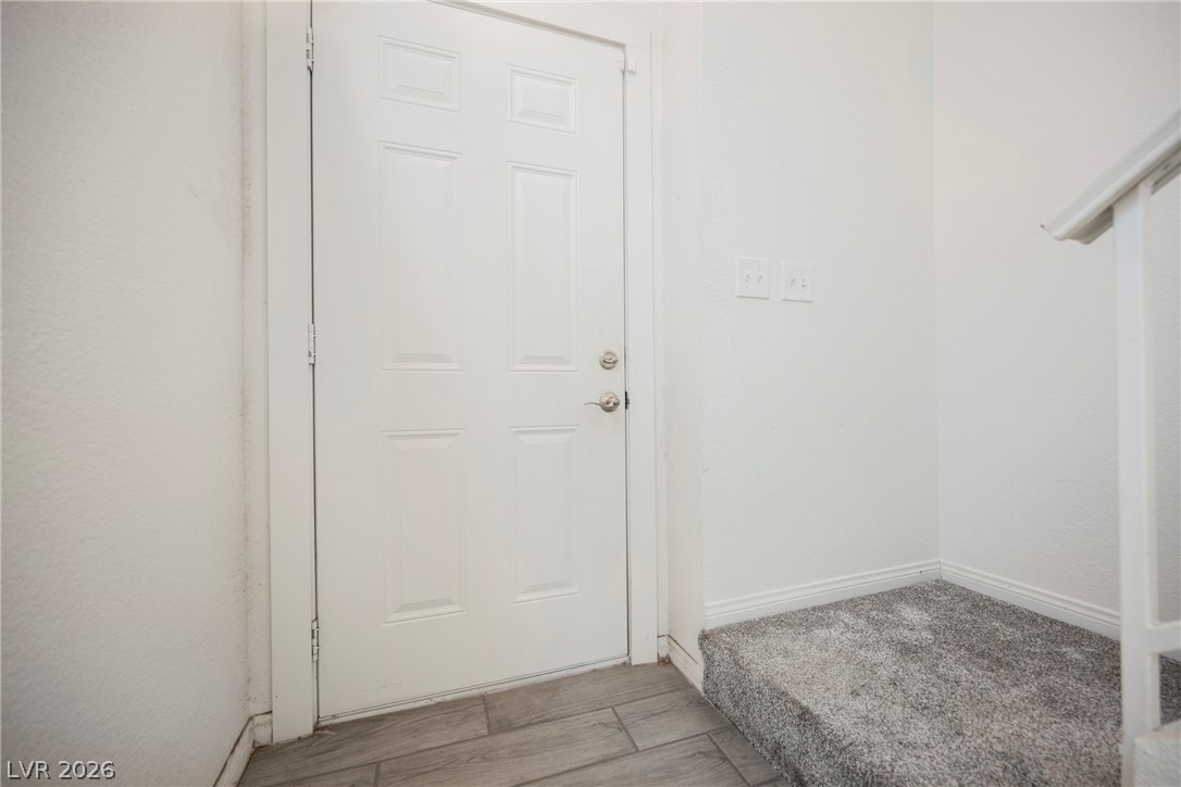 4947 Strauss Drive Property Photo 14