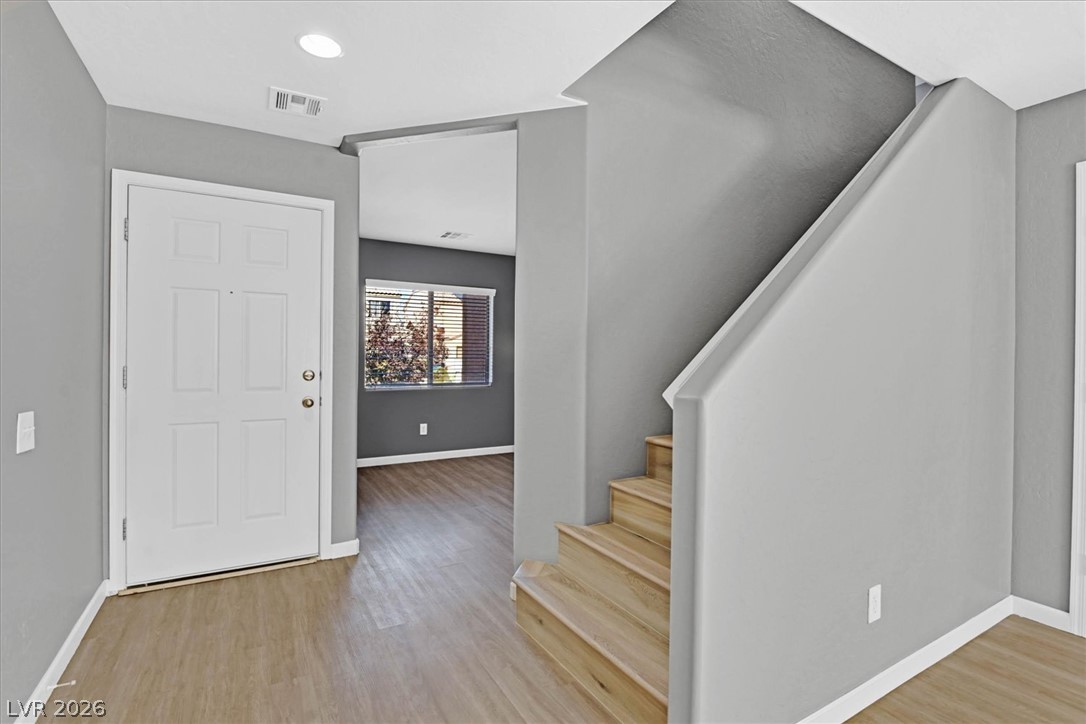 9139 Mackanos Avenue Property Photo 2