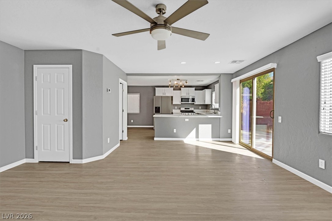 9139 Mackanos Avenue Property Photo 6