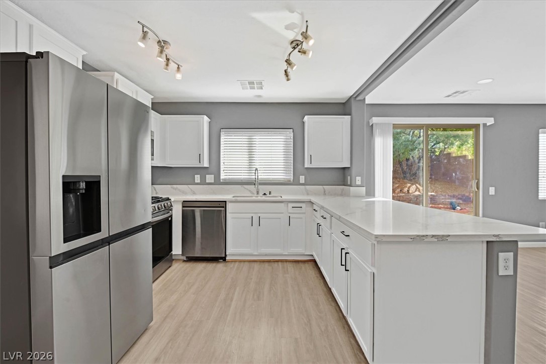 9139 Mackanos Avenue Property Photo 8
