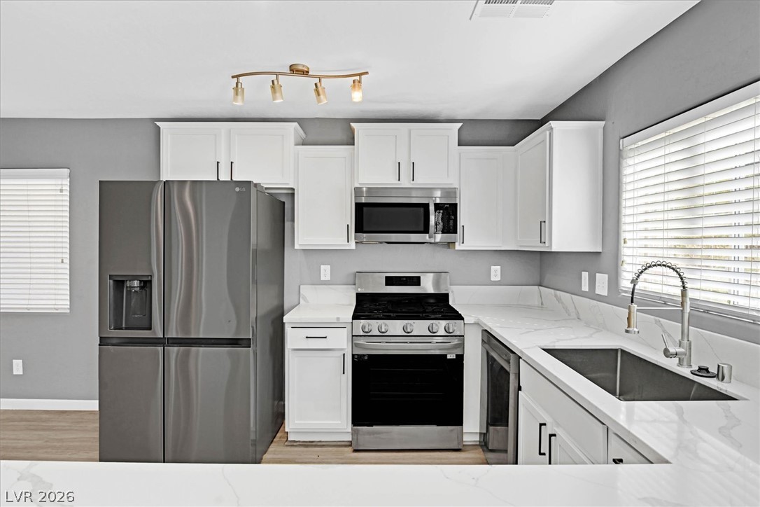 9139 Mackanos Avenue Property Photo 9