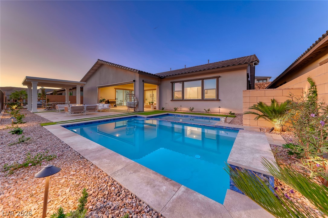 375 Portus Delphini Court Property Photo 42