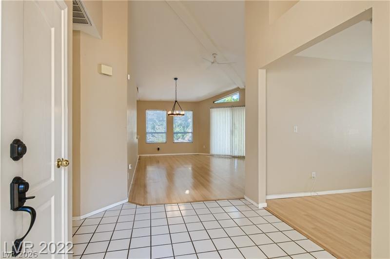 7272 Vista Bonita Drive Property Photo 4