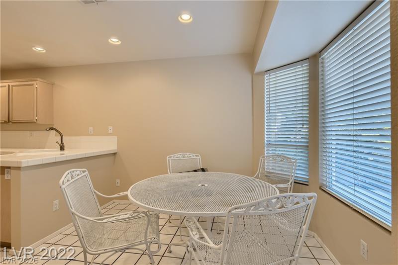 7272 Vista Bonita Drive Property Photo 14