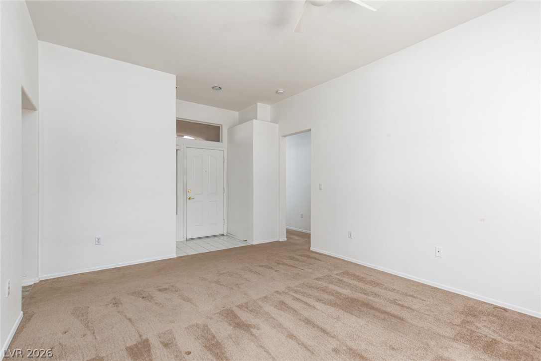 10725 Windledge Avenue Property Photo 6