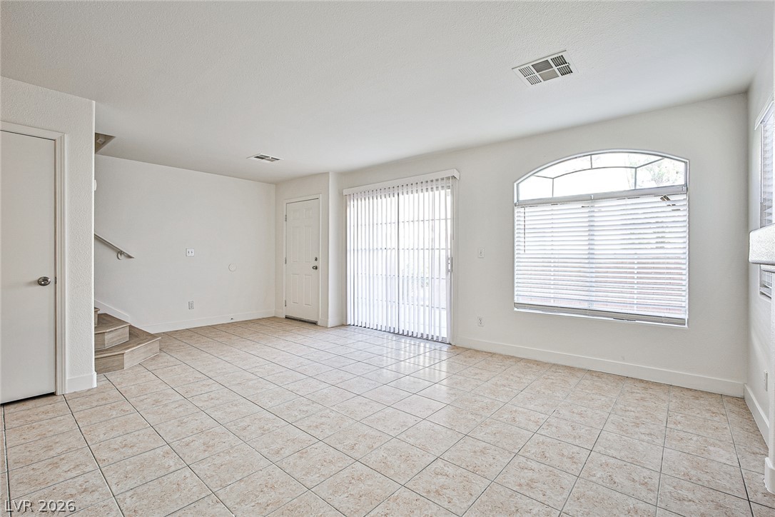 5586 Stomping Boots Avenue Property Photo 5