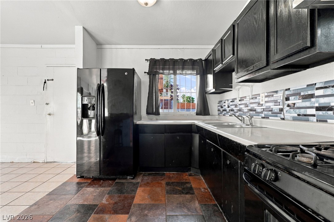2521 Perliter Avenue Property Photo 11