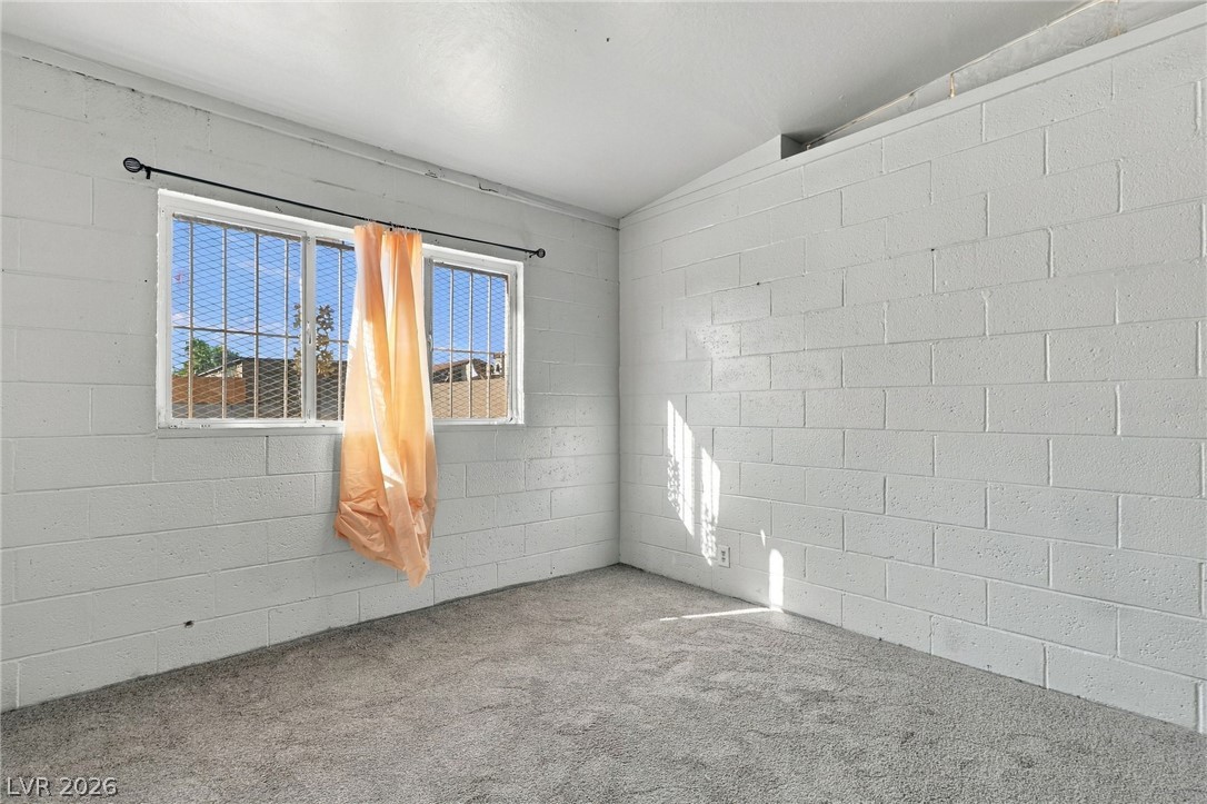 2521 Perliter Avenue Property Photo 16
