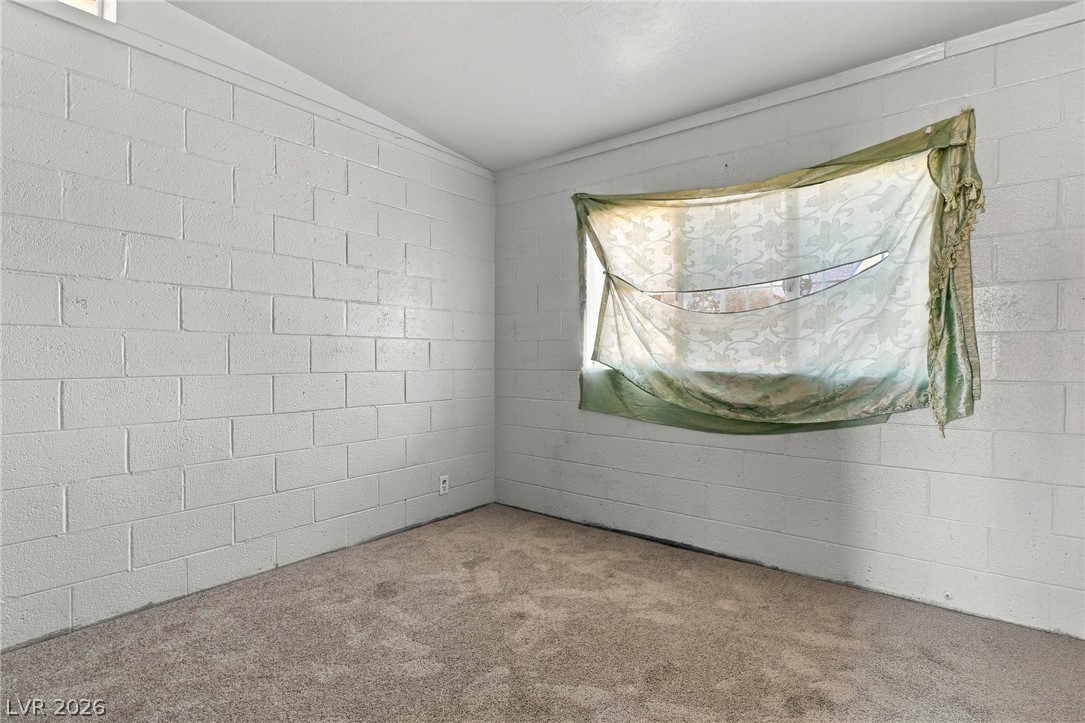 2521 Perliter Avenue Property Photo 18