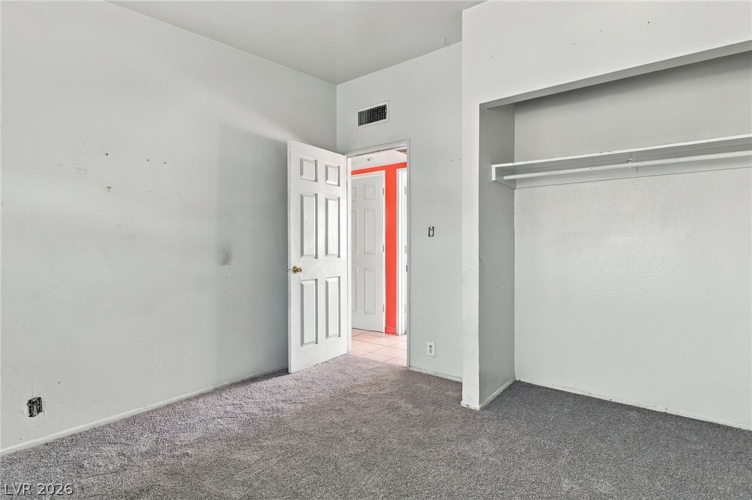 2521 Perliter Avenue Property Photo 19