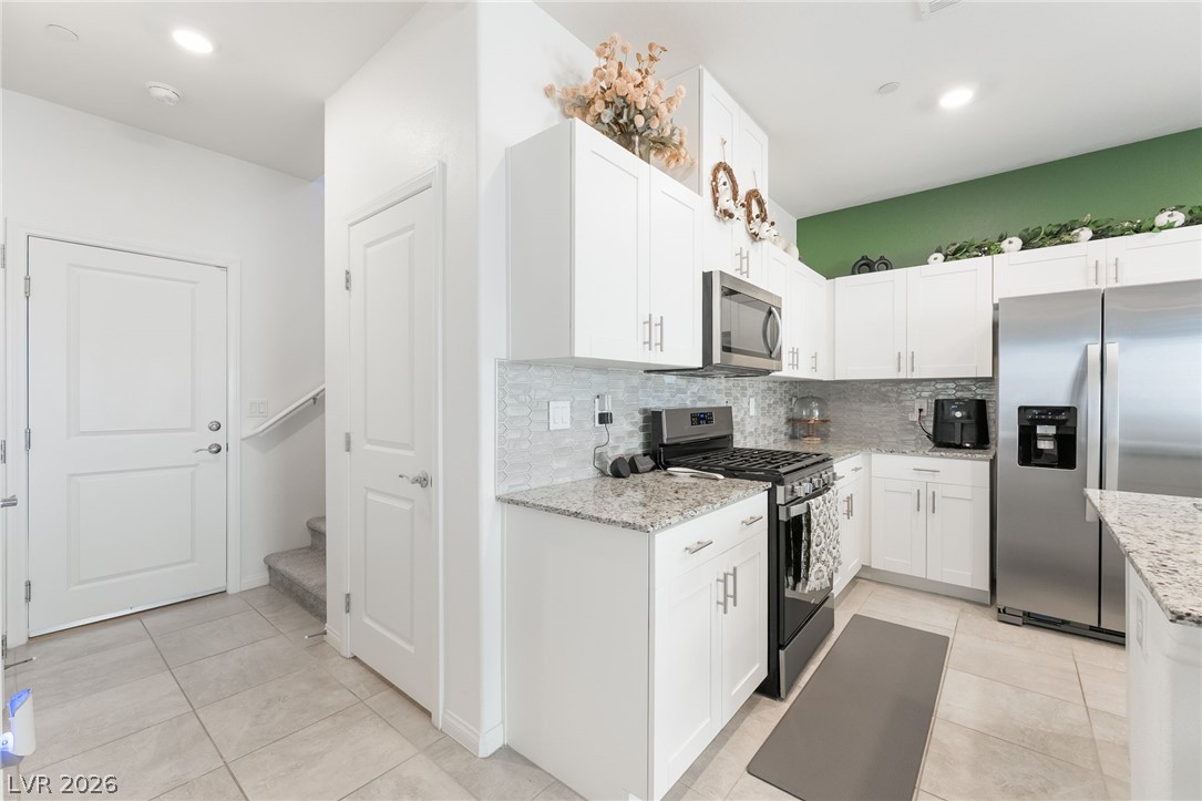 10958 Cheshire Woods Avenue Property Photo 16