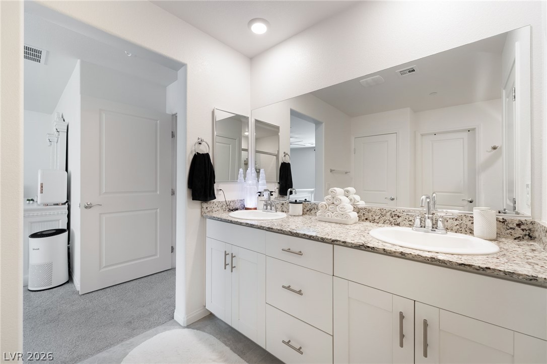 10958 Cheshire Woods Avenue Property Photo 33