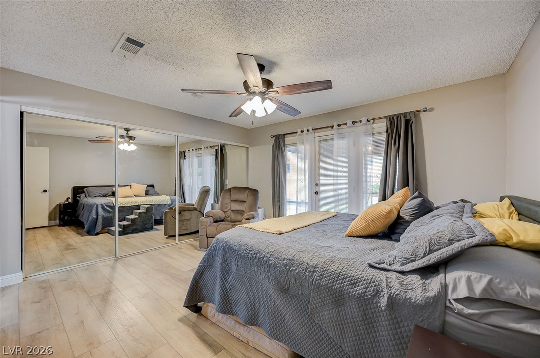 1518 Della Court Property Photo 25