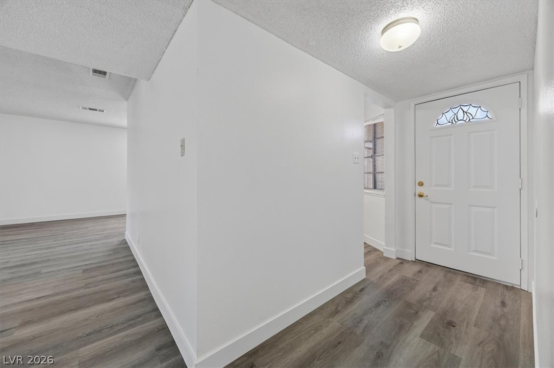 405 Santa Fe Street Property Photo 4