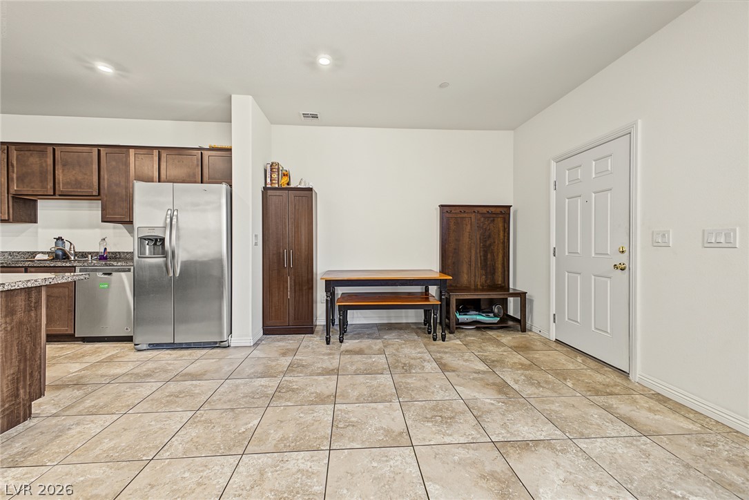1180 Gypsum Hills Court Property Photo 8