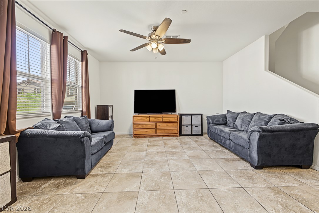 1180 Gypsum Hills Court Property Photo 12
