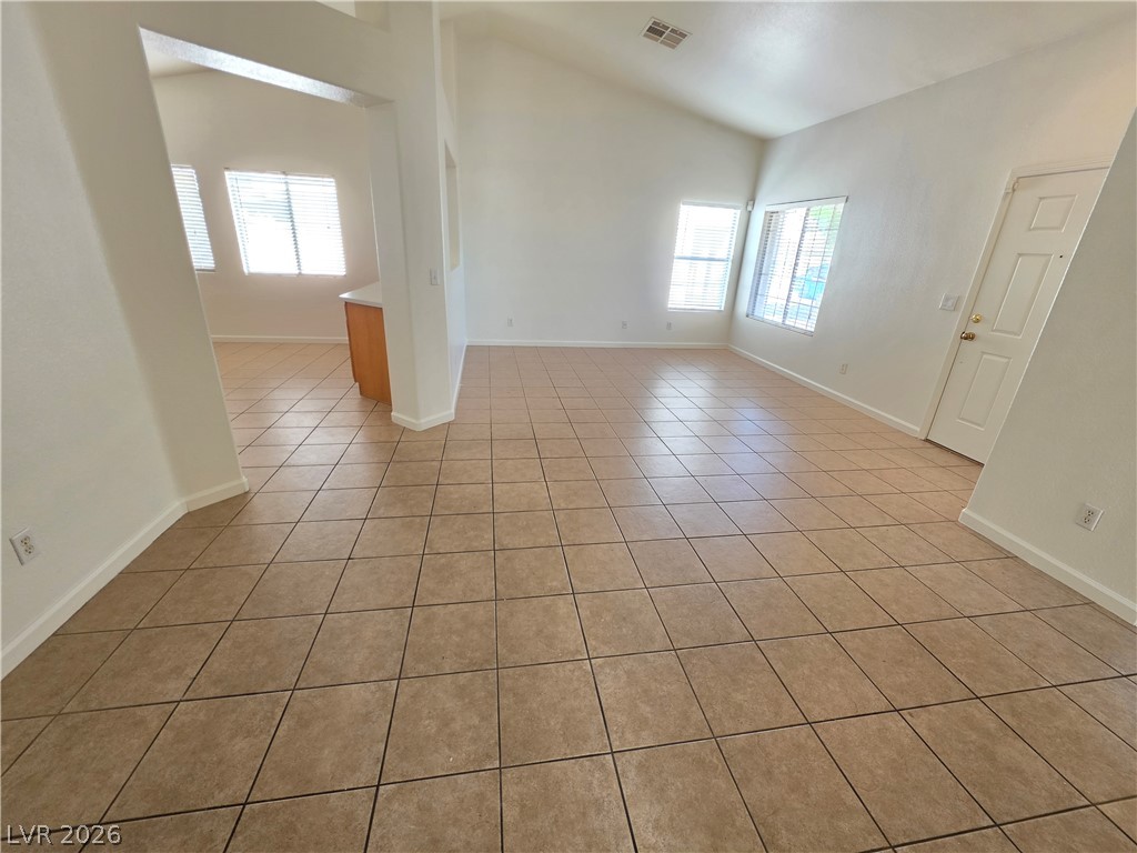 9609 Crystal Ridge Road Property Photo 6