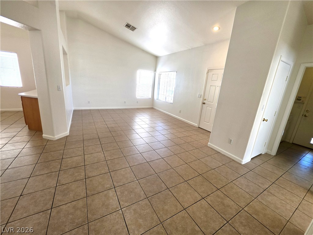 9609 Crystal Ridge Road Property Photo 8