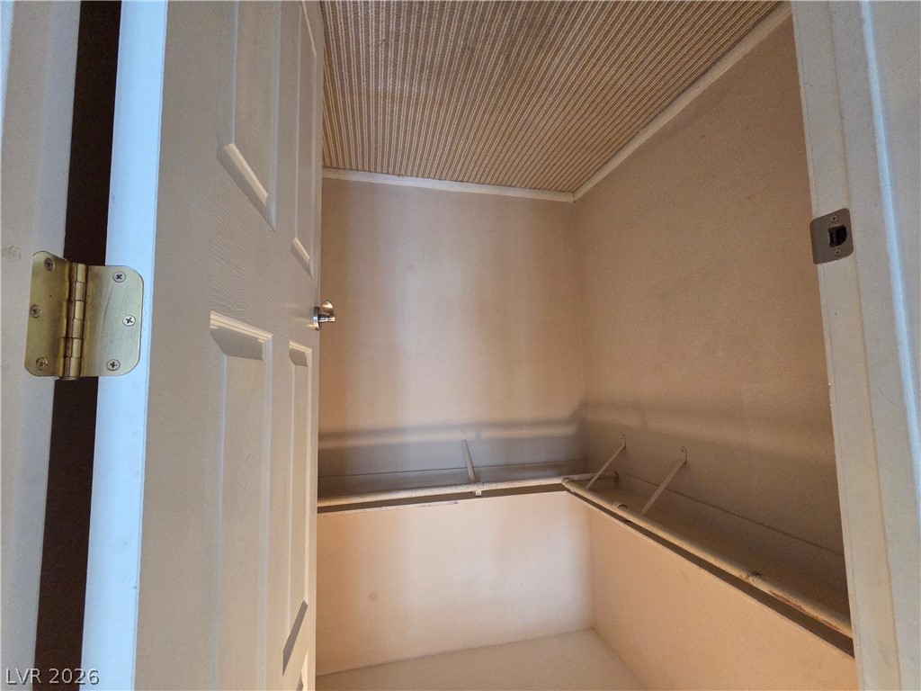 7300 Pirates Cove Road 2060 Property Photo 9