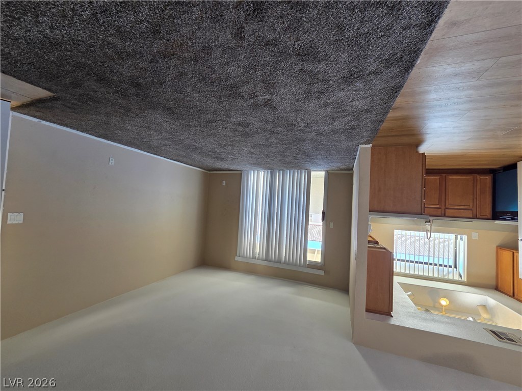 7300 Pirates Cove Road 2060 Property Photo 17