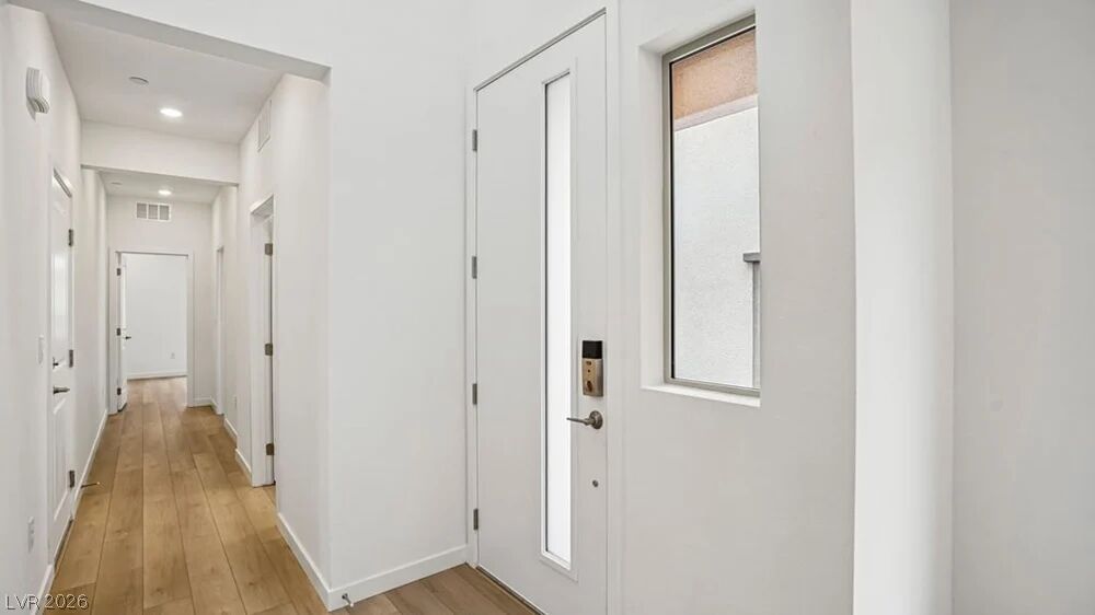 42 Via Montoro Property Photo 16