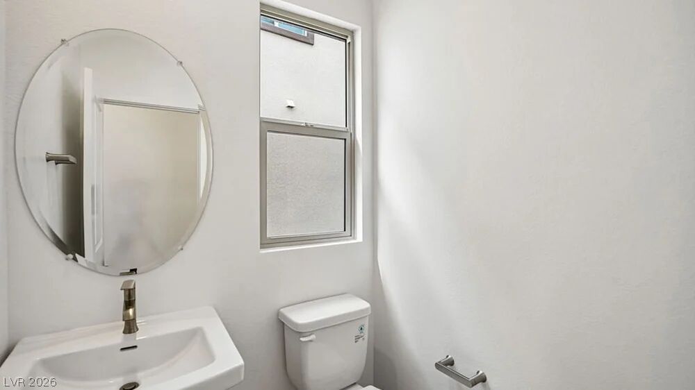 42 Via Montoro Property Photo 18