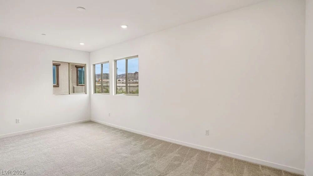 42 Via Montoro Property Photo 24