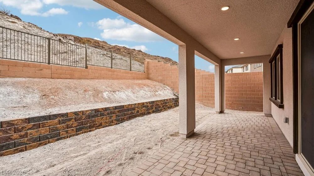 42 Via Montoro Property Photo 39
