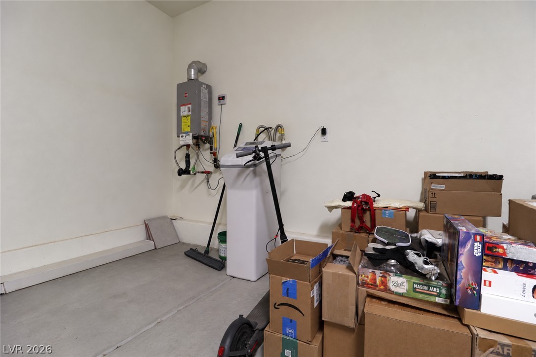 754 North Water Street Property Photo 14