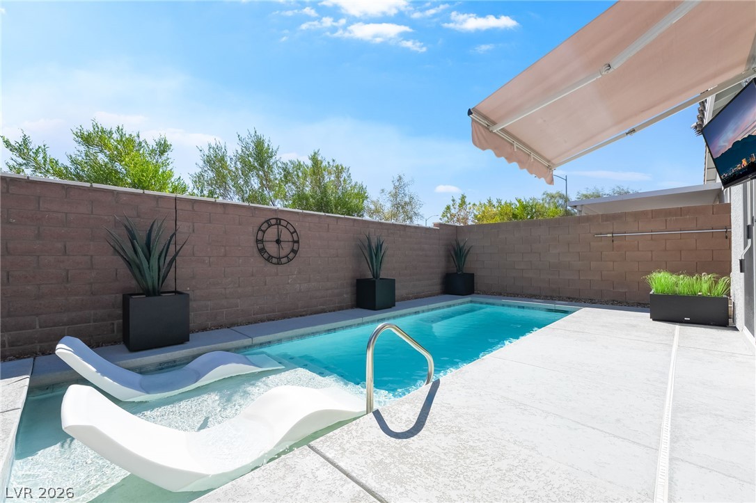 8327 Carmentis Avenue Property Photo 3