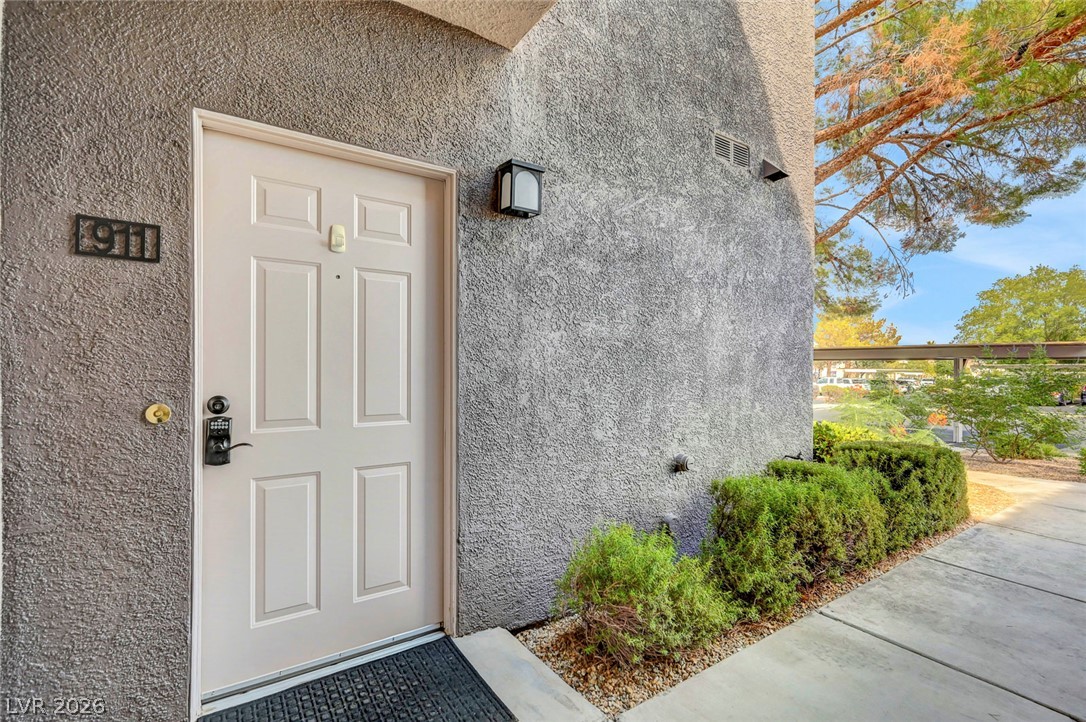 2325 Windmill Parkway 911 Property Photo 1