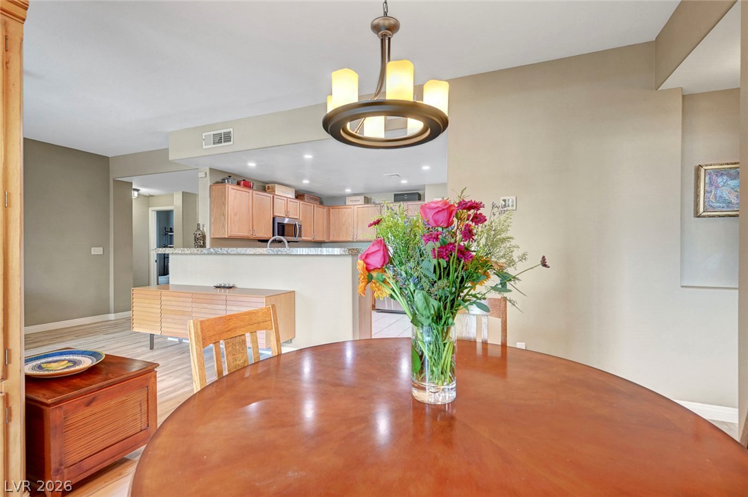 2325 Windmill Parkway 911 Property Photo 22