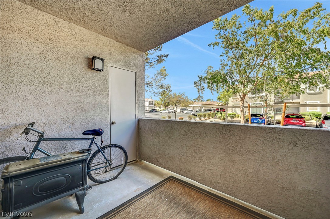 2325 Windmill Parkway 911 Property Photo 34
