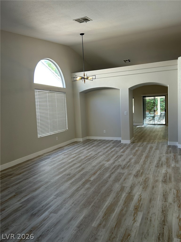1164 Mirage Lake Street Property Photo 4
