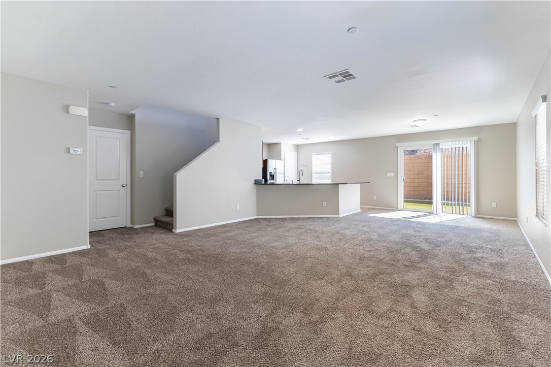 891 Harbor Avenue Property Photo 3