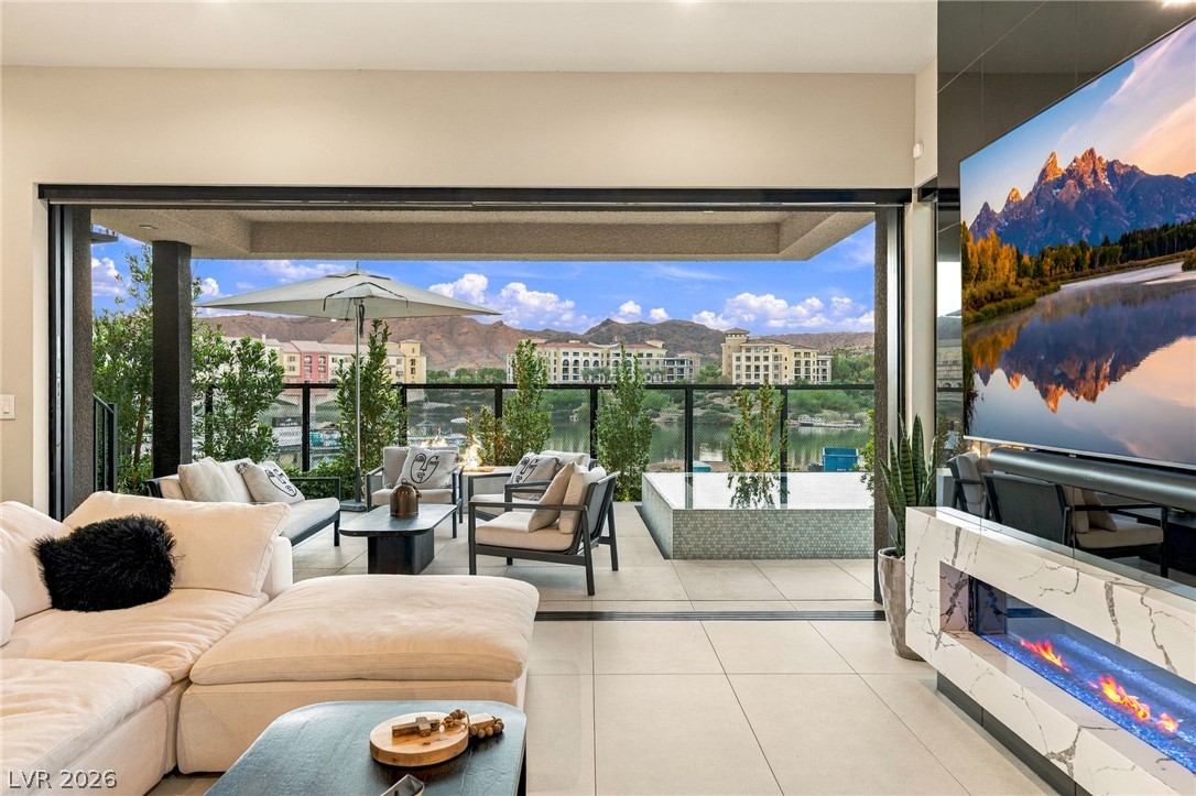 18 Heron Harbour Drive Property Photo 11