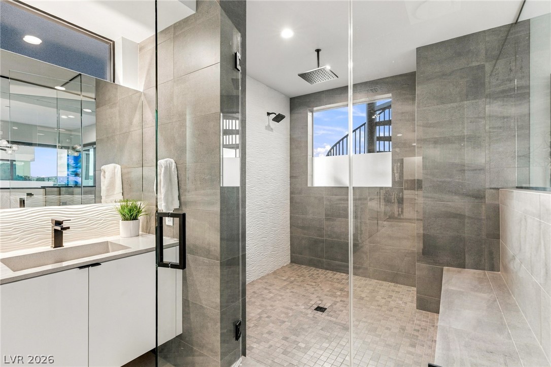 18 Heron Harbour Drive Property Photo 27